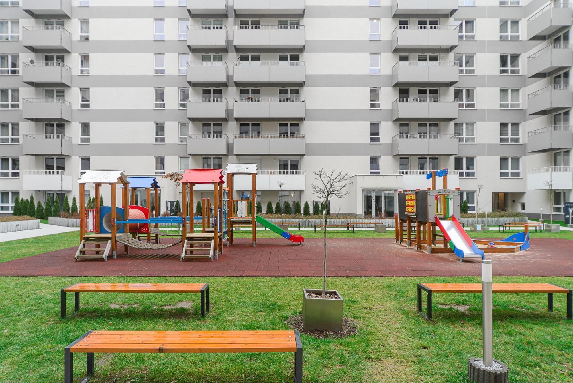Shortstaypoland Komputerowa Варшава Экстерьер фото